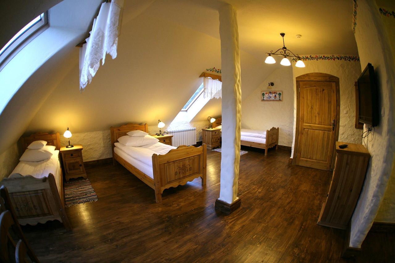 Lipowy Gosciniec Aparthotel Otwock Maly Стая снимка